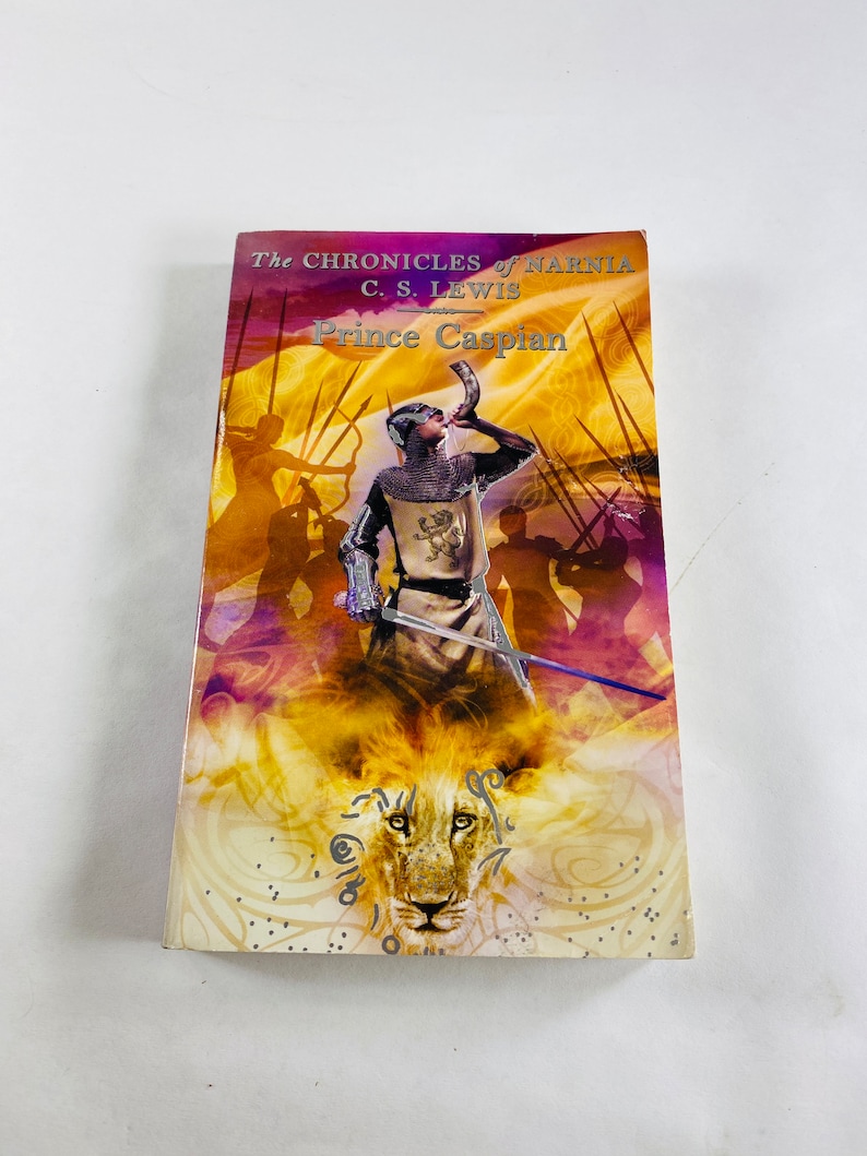 Chronicles of Narnia by CS Lewis Lion Witch and the Wardrobe Vintage ...
