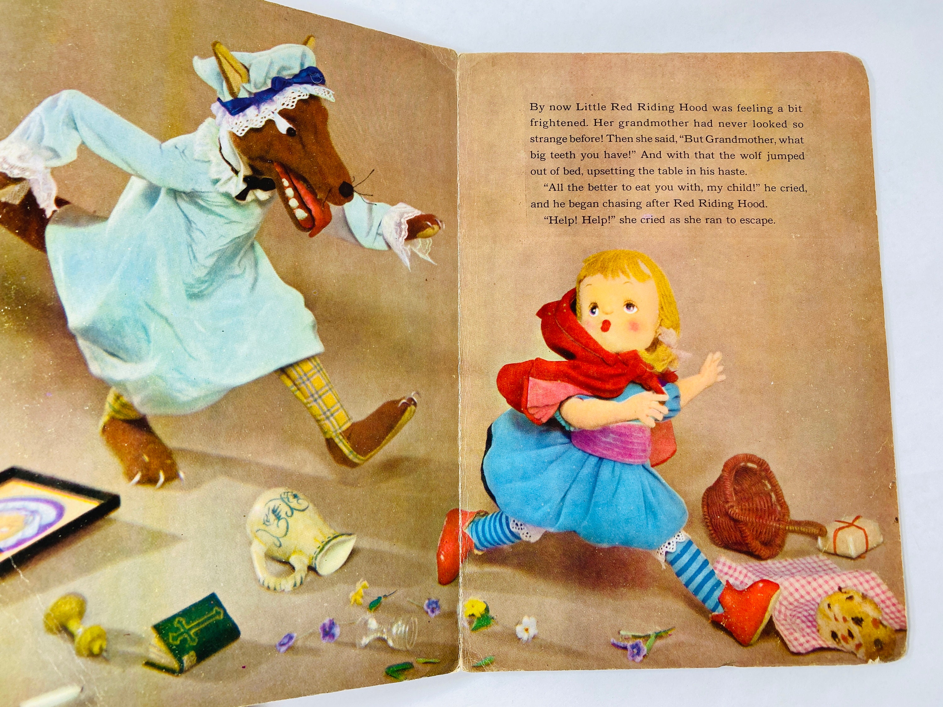絵本・児童書 LITTLE RED RIDING HOOD No. 790 絵本・児童書 LITTLE RED RIDING HOOD No. 790 Amazon | Little