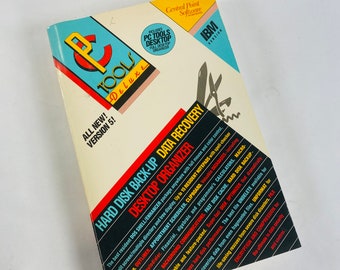 PC Tools Deluxe vintage paperback book version 5 by Central Point Software Word Perfect  IBM PS/2 old internet