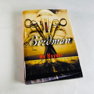 Birdman vintage book by British crime-writer Mo Hayder circa 1999 featuring Detective Inspector Jack Caffery