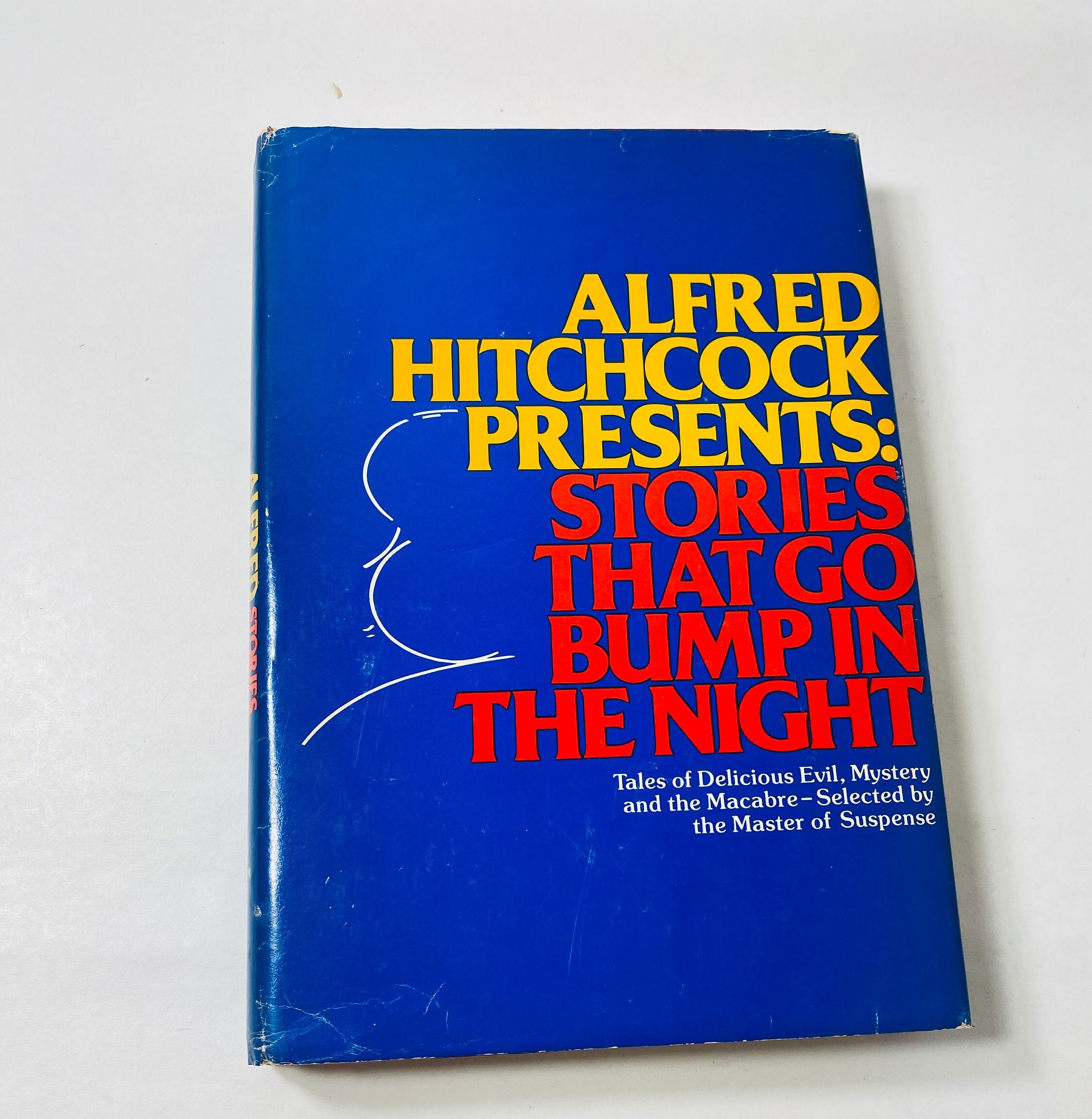 Alfred Hitchcock's Supernatural Tales FIRST EDITION vintage book circa 1977 Stories that Go Bump in the Night