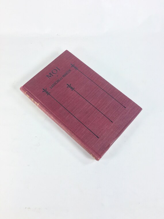 1919 French vintage book of playwrights Labiche and Martin. Moi Comédie en trois actes.  BEAUTIFUL red book decor. Theatre gift