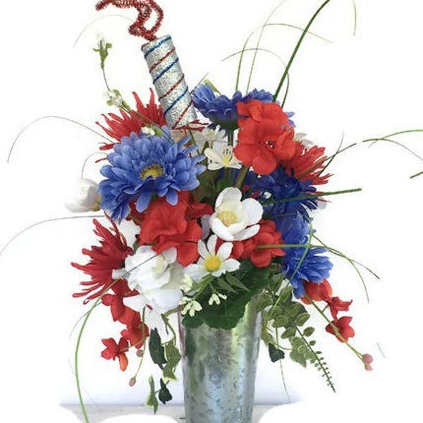 Patriotic Arrangement, Patriotic Centerpiece, Fourth of July Centerpiece, Fourth of July Arrangement, Americana Centerpiece, Americana Decor