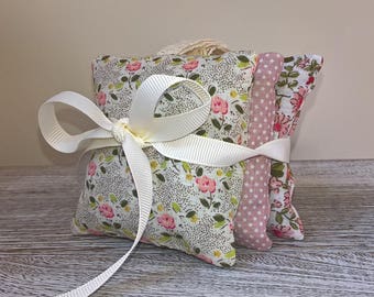 lavender bags, lavender pouches, fragrance pouches, lavender, floral fragrance bags, Mothers Day gift, home decor, set of lavender bags