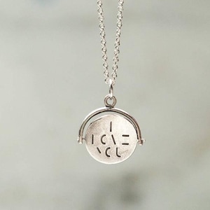 Sterling Silber Ich liebe dich Spinning Halskette