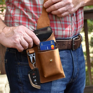 Funda de cuero personalizada para móviles de hasta 6.1", funda de cuero para celular, billetera de cuero grabada para cinturón, el mejor regalo para el Día del Padre.