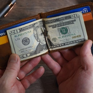 Money Clip Wallet, Groomsmen Wallet, Groomsmen Gifts, Mens Leather Wallet, Personalized Wallet for Him, Minimalist Wallet For Dad, Xmas Gift