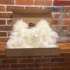 White Sheepskin Leather Scraps: 1kg Box for Crafts & DIY