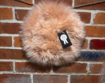 Roze schapenvacht rondachtig leer: merinowolmerk schapenvacht decormatten, zitkussens, knutselspullen, 10"