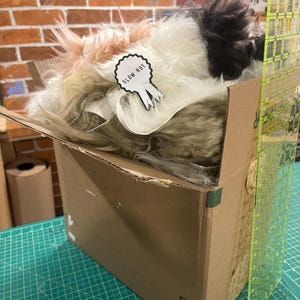 Merino Woolmark Sheepskin Scraps: Bulk Veg-Tanned Leather Remnants