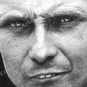 Puede incluir: Dibujo a l&aacute;piz en blanco y negro de la cara de un hombre. El hombre tiene una expresi&oacute;n seria con el ce&ntilde;o fruncido y una leve mueca. Sus ojos miran directamente al espectador.