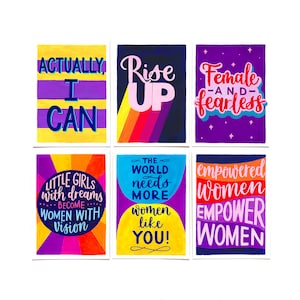 Lot de six cartes postales féministes colorées de la collection Rise Up, imprimées sur du carton recyclé