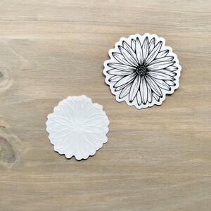 Daisy STICKER | Clear Matte, Daisy Car Sticker, Daisy Drawing, Flower Sticker, Daisy Line Drawing, Die Cut Sticker, Laptop Sticker image 3
