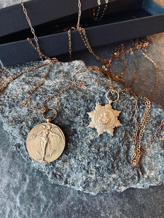 m6464》WWI ベルギー 連合国勝利メダル1919年 Paul Dubois Victory Angel Medallion, 1914 Rare WWI 100% Authentic From France