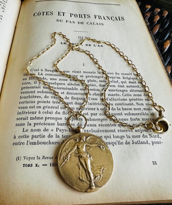 Victory Angel Medallion, 1914 Rare WWI 100% Authentic From France