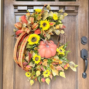 Fall Sunflower Wreath Fall Pumpkin Door Wreath for Fall Door Decor Fall Farmhouse Decor for Front Porch Wreath Autumn Pumpkin Harvest Decor