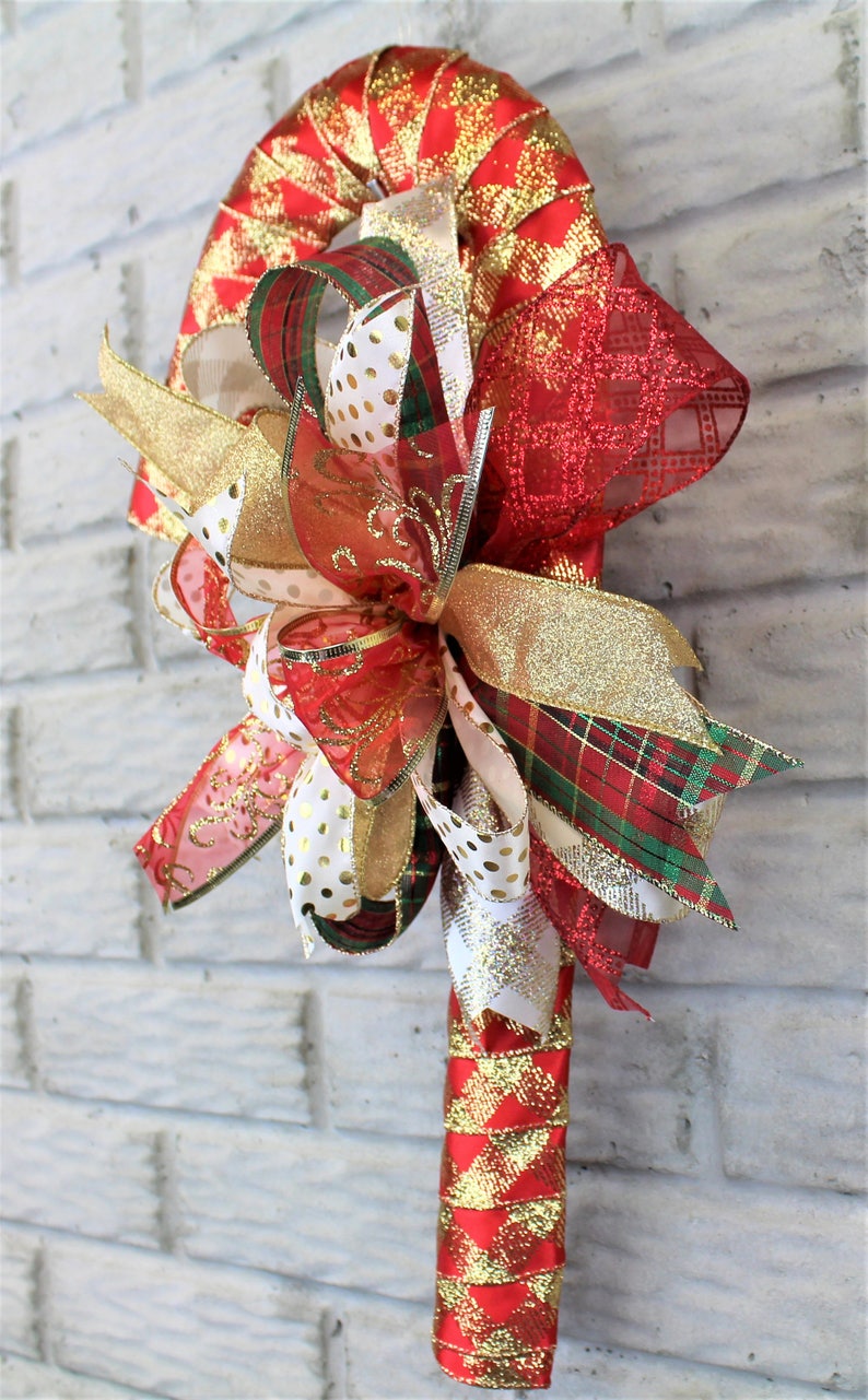 Red and Gold Christmas Candy Cane Wreath Candy Cane Door Hanger Candy Cane Christmas Decor Christmas Decor Candy Cane Christmas Wreath