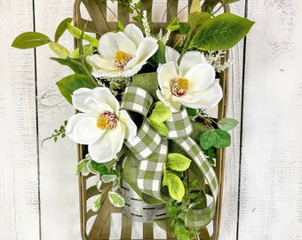 Tobacco Basket Décor with Magnolias, Modern Farmhouse Style, Magnolia Wall Art, Year Round Door Hanger, Apartment Decor, Small Door Wreath