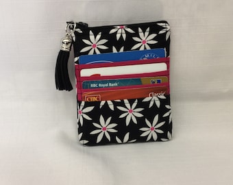 Daisy Change Purse & Credit Card Holder/Small Wallet/Coin Pouch/Cash and Credit Card Tote/Fabric Wallet/Mini Purse