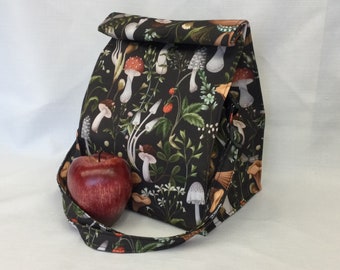 Large Lunch Bag with Removeable and Adjustable Shoulder Strap/ Mushroom Gift Bag/Storage Bag/Fabric Picnic Bag