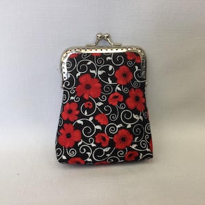 Pretty Poppies Change Purse/Fabric Coin Pouch/Purse Organizer/Key Pouch/Mini Makeup Bag/Metal Frame with Ball Clasp
