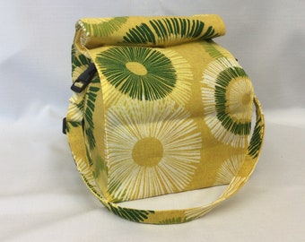 Extra Large Lunch Bag with Adjustable and Removeable Shoulder Strap/Gift Bag/Fabric Picnic Bag/Yellow and Green Storage Bag