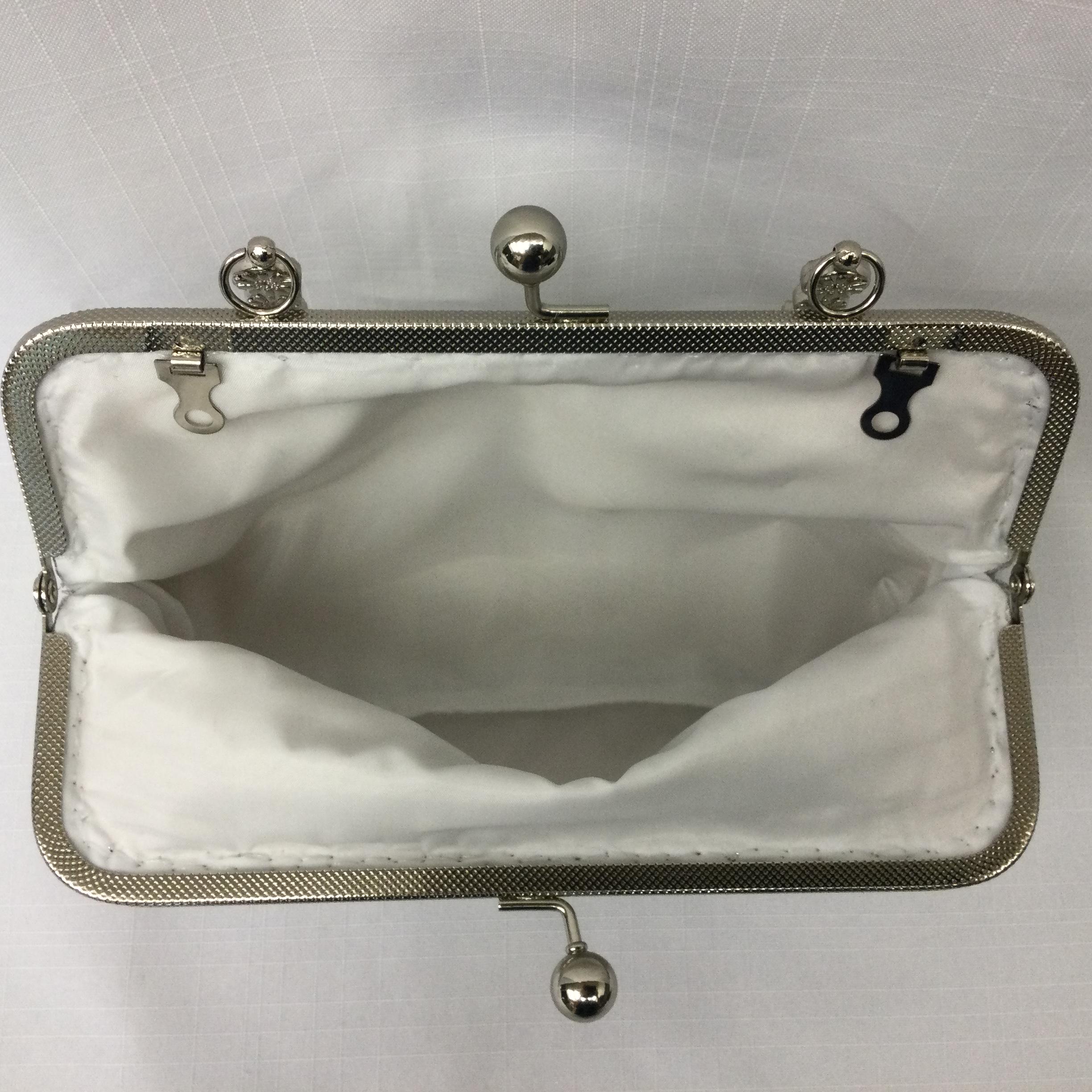 tulle chain handle bag／silver Silver Apfra Metallic Quilted Chain-Handle Tote Bag