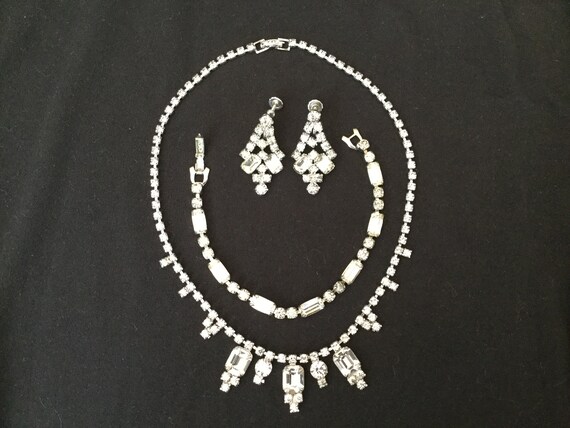 Vintage wedding jewelry, brides jewelry, Vintage A
