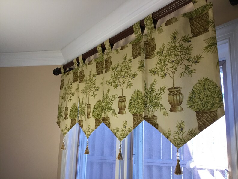 French Country Valance, 36 Kitchen Valance, Laundry Room Valance