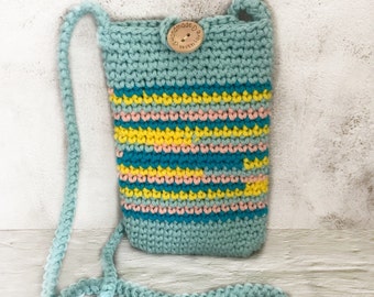 Small, rainbow-colored zipped shoulder bag, phone case, crossbody.