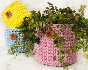 ubre macetas, cesta de flores, cesta de algodón, colores.