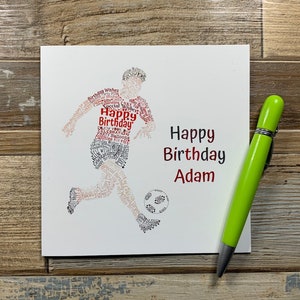 Cartão de feliz aniversário - Cartão de aniversário do jogador de futebol Wordle Design - Cartão de aniversário de futebol - Pode ser personalizado - Enviamos para todo o mundo