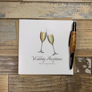 Carte d'acceptation de mariage flûtes à champagne - Peut être personnalisée - Livraison dans le monde entier
