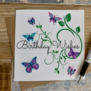 Geburtstagskarte Floral & Schmetterling Design mit Geburtstagswünschen - Posts Weltweit