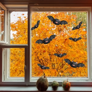 Naklejki na okna z nietoperzami Halloween, dekoracje na Halloween, zdejmowane upiorne latające nietoperze wielokrotnego użytku