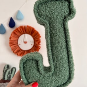 Letras de tela bouclé para decoración de pared de estantería de guardería