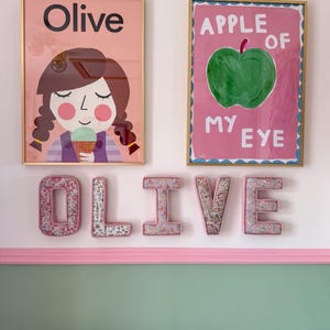 Naambrieven stof Liberty, gewatteerde kinderkamermuurdecoratie, handgemaakt bord kinderkamer