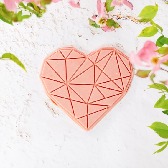 Eco friendly pure natural geometric heart soap gift, organic soap, vegan soap, Natural Handmade Organic Shea Butter Soaps, Cruelty Free Soap