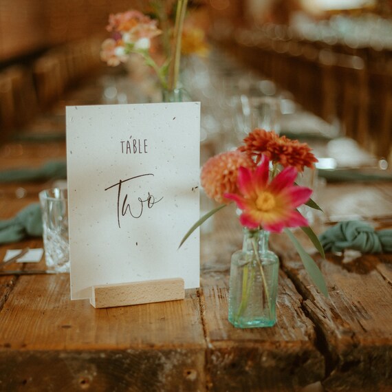 Custom Wedding Table Prints: Eco-Friendly Recycled Paper