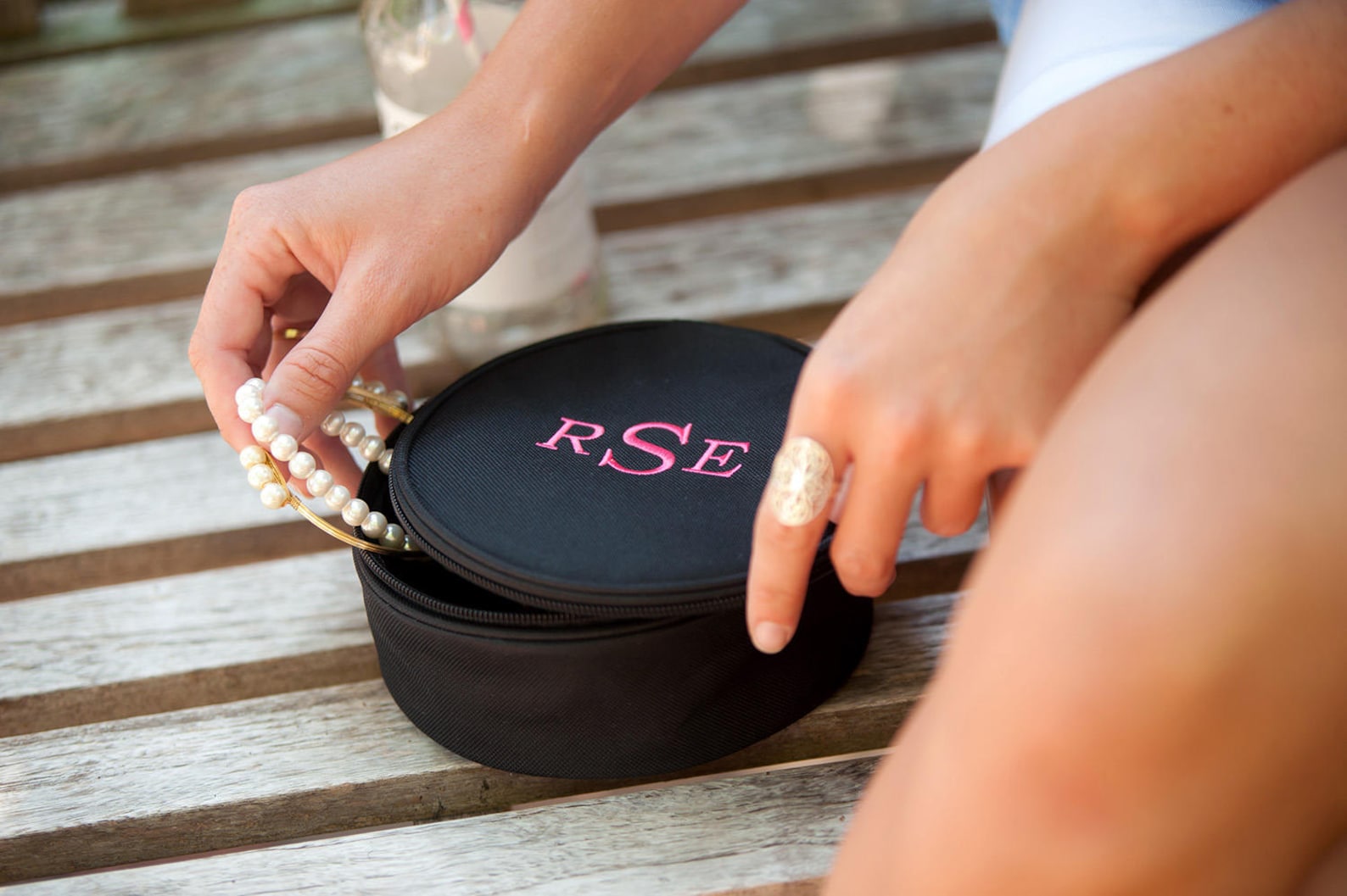 Monogrammed Round Jewelry/travel Case Bridesmaid Gift Etsy