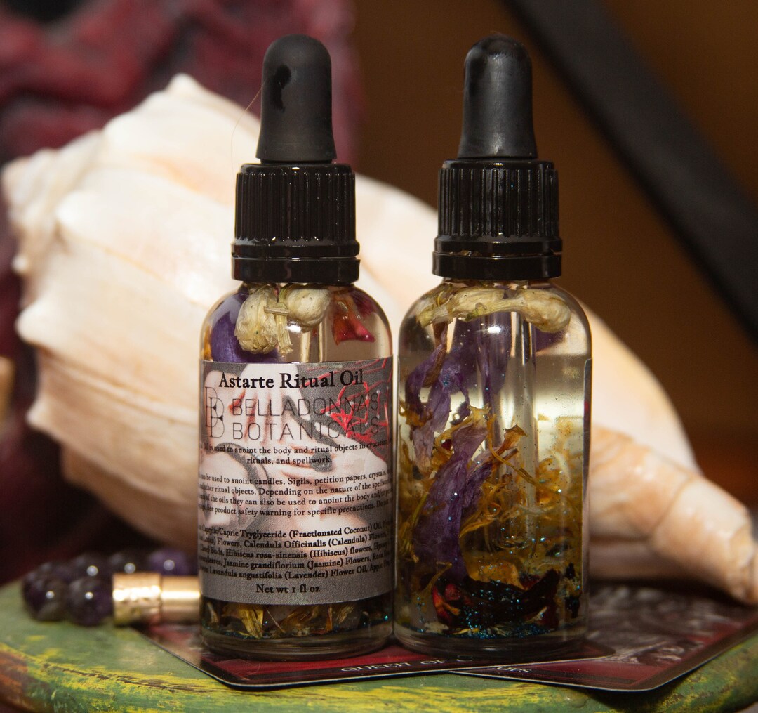 Astarte Ritual Oil - Etsy