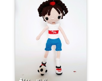 Lola die Fußballerin - Häkelpuppe - Häkelanleitung - PDF-Datei - Erklärungen FR - Häkeln - Amigurumi