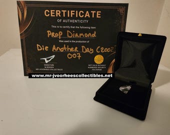 James Bond 007 Muere otro día Producción original Utilería usada Utilería de película Diamond