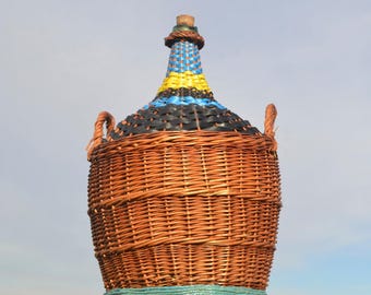 VINTAGE DEMIJOHN BOTTLE, 25 l Wicker Demijohn, Country Decor, Demi John Vases, Demijohns, Rustic Home Decor