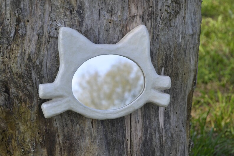 WHITE CAT's HEAD Mirror, Decorative Wall Mirror, white cat, unique hand made mirror, cat lover's furniture, Small Wall Mirror, Cat Mirror image 2