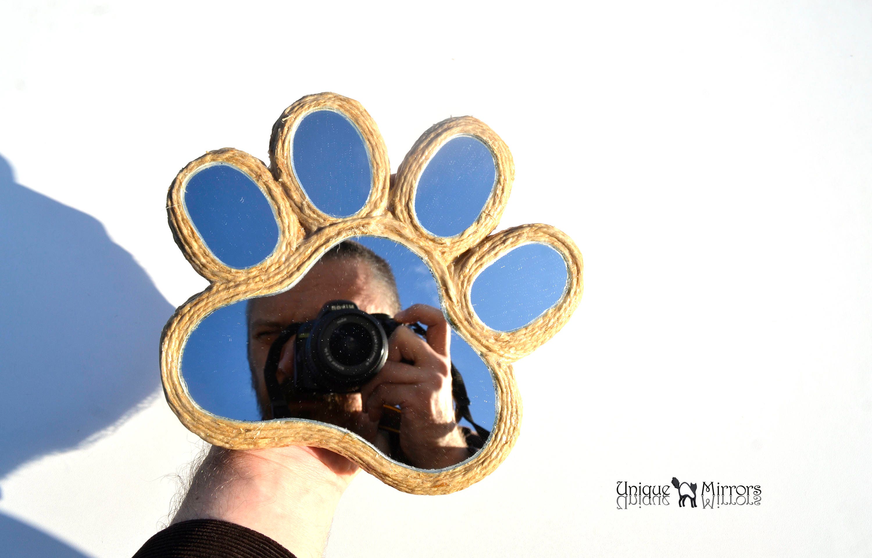 Unbelievable! How A Cat'S Paw Mirrors Your Hand. - ot6fmkf