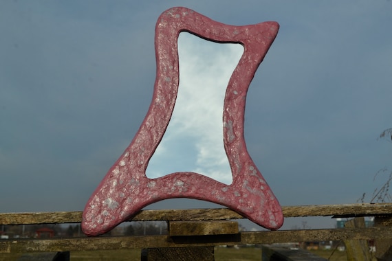 PINK SPRITZSPIEGEL, 8 Hängende Positionen gerahmter Wellenspiegel, Wandspiegel, Wellenförmiger Spiegel, Ausgefallener Spiegel, Moderne Spiegel, Wanddekor spiegel