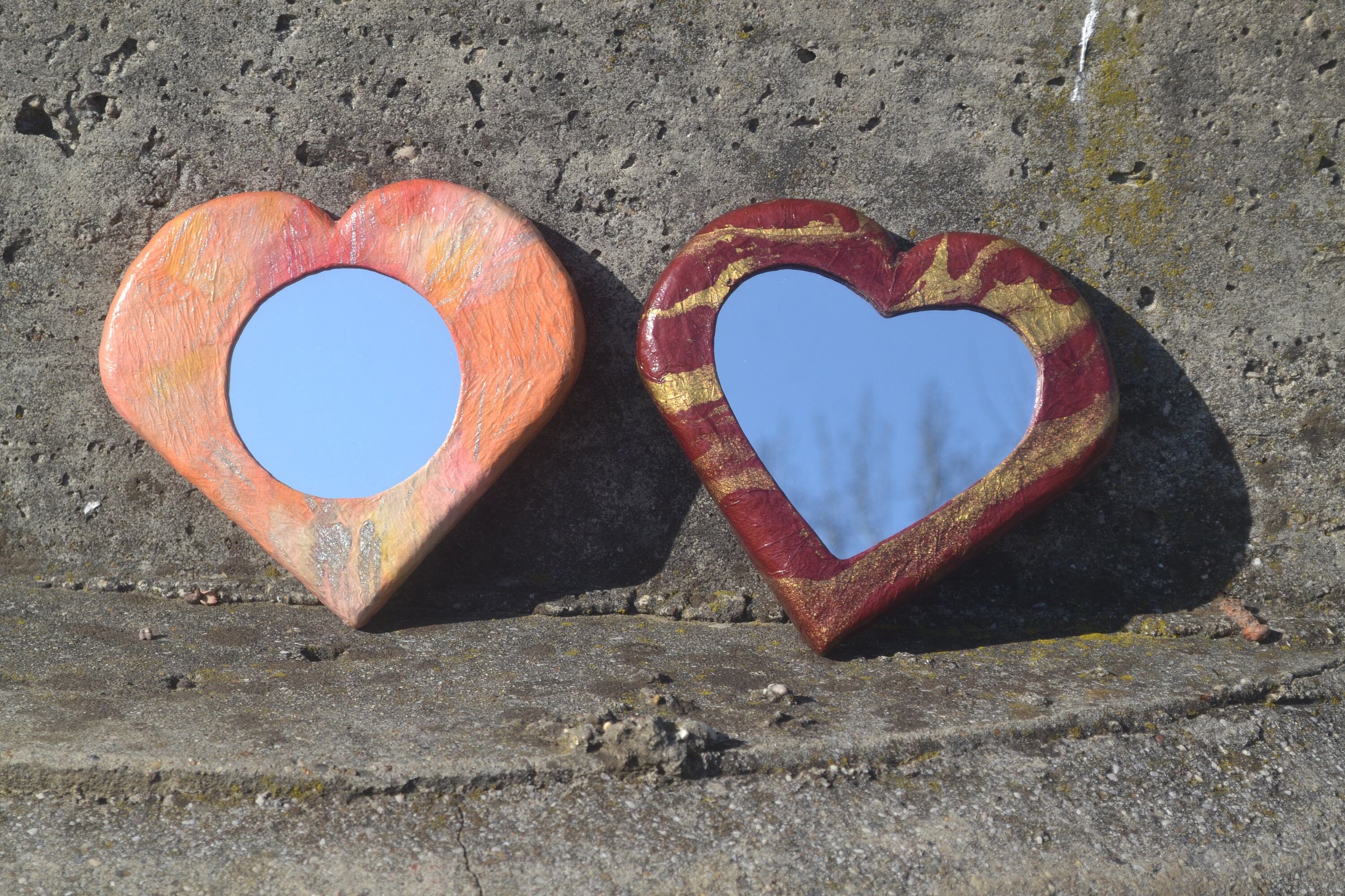 2 HEART SHAPED MIRRORS, Set of 2 Wall Mirrors, Heart Shape Wall Decor