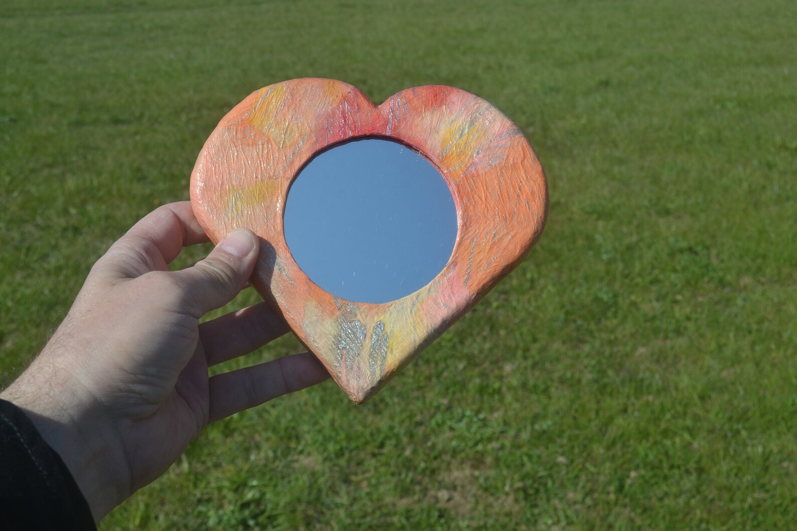 2 HEART SHAPED MIRRORS, Set of 2 Wall Mirrors, Heart Shape Wall Decor