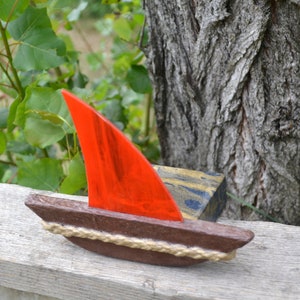 SMALL CANDLE HOLDER, Orange Sail-boat candle holder, Murano glass sail-boat, Murano glass candle holder, tealight candle-holder, Small Light